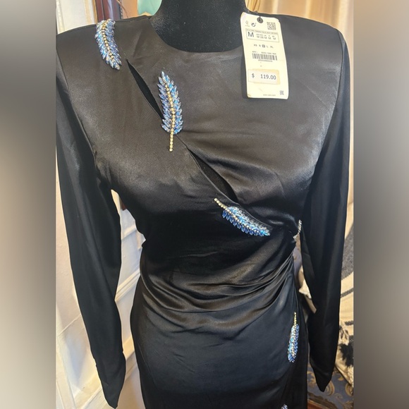 ZARA NEW LEAF SATIN EFFECT DRESS CUT OUT LONG MAXI FITTED SIZE M - Picture 4 of 12